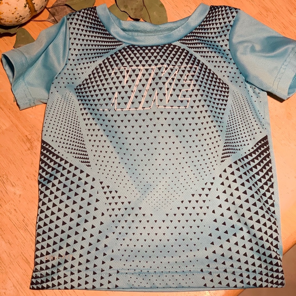 Boys Nike Top